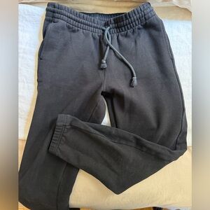 Aritzia TNA Black Jogger Pants
